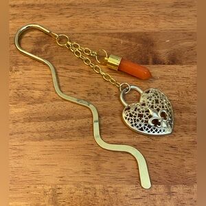 New Key to my “heart" bookmark ❤️ LOWEST PRICE ❤️